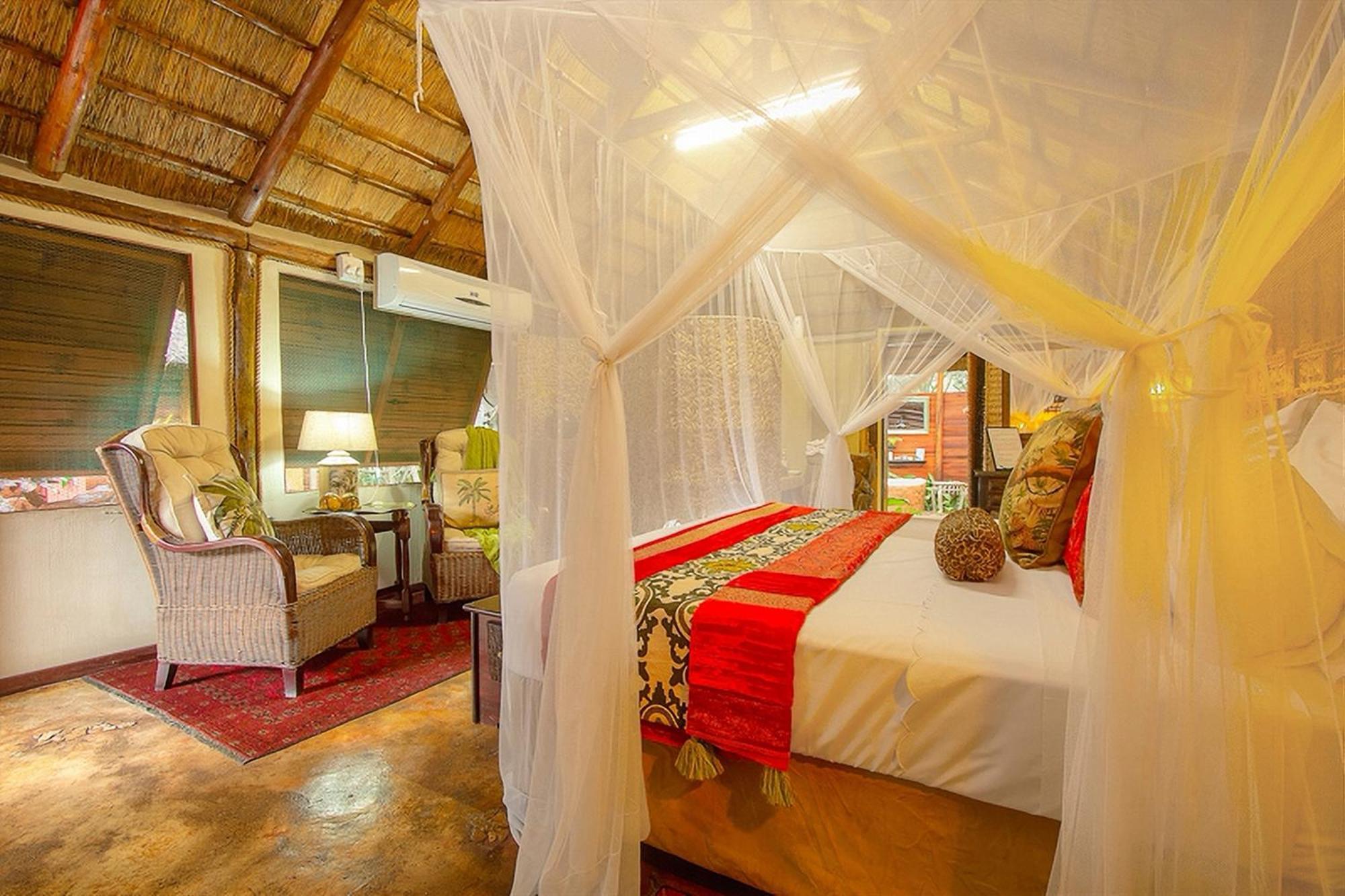 Wielewaal Bush Lodge Marloth Park Exterior foto